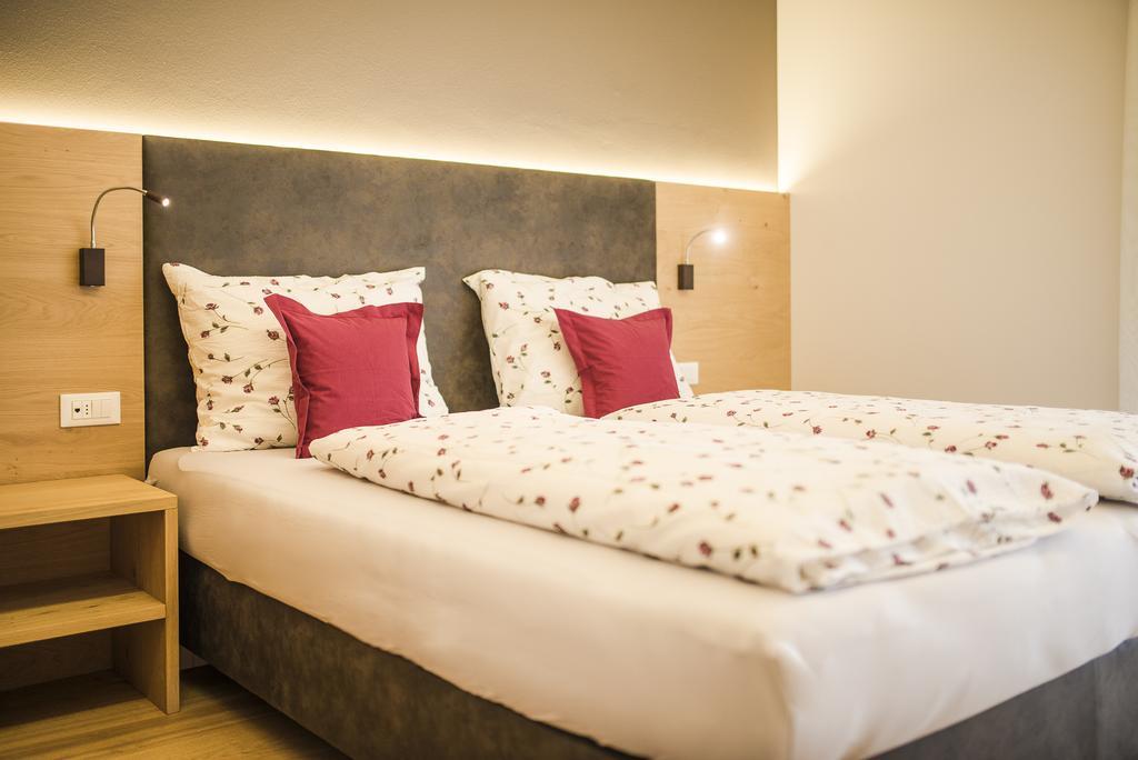 Aparthotel Haus Artus Schenna Exteriér fotografie